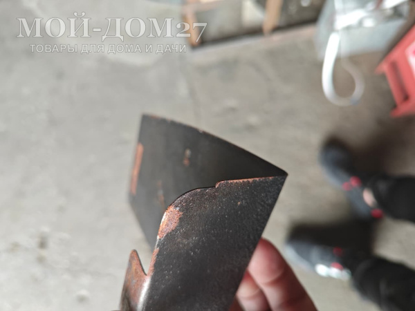 Уценка! Умывальник с подогревом (Серебро) нерж. мойка | Мой-Дом27 | <b>На нижней стенке бака (водонагревателя) следы ржавчины и коррозии</b> <br>
 Объем бака – 17 литров с нагревателем мощностью 1,25 кВт Время нагрева до 60 градусов – 30 минут<br>
 Материал умывальника – сталь толщиной 0,7 мм<br>
 Мойка – нержавеющая сталь<br>
 Кран – металлический<br>
Поставляется в разобранном виде, в коробке 80*54*20 см с ручками